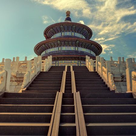 Nostalgia Hotel Beijing Guozijian Ghost Street - Near Beijing Lama Temple, Beihai Park, Jingshan Park, Drum Tower, Houhai Bar Street, Tian'Anmen Square, Located In Beijing Traditional Hutongs, 5 Minutes Away From Beixinqiao Metro Station Extérieur photo